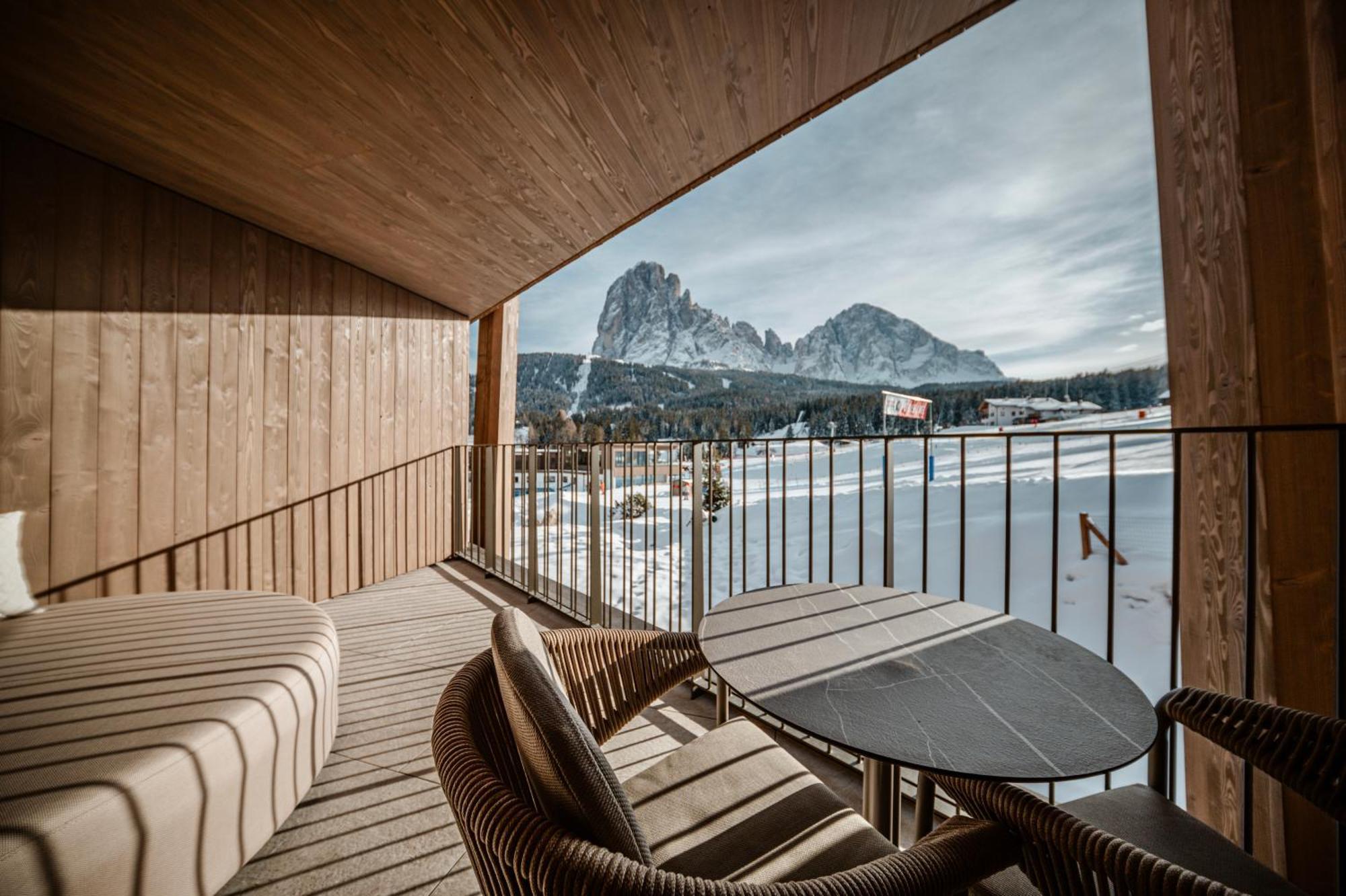 Cendevaves Alpine Silence Ξενοδοχείο Santa Cristina Val Gardena Εξωτερικό φωτογραφία